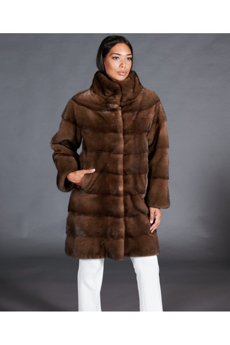 Mink fur coat ring collar long sleeve • brown color