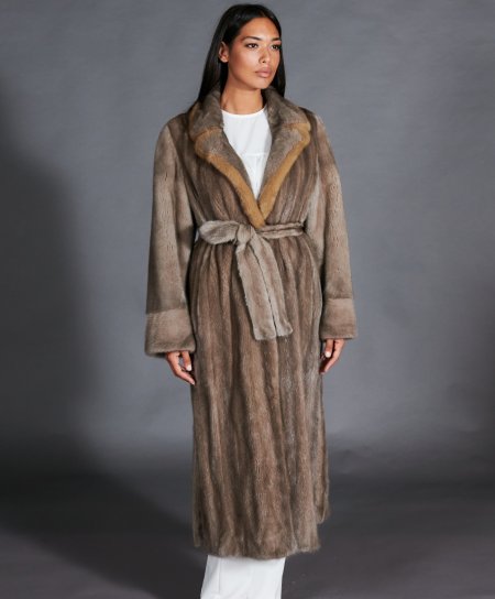 Sable fur coat collar and reverse • brown color