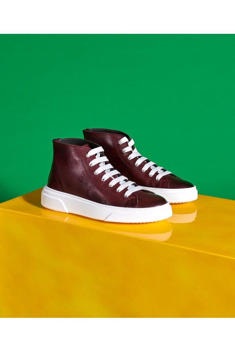 Men's bordeaux leather...