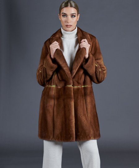 Mink fur coat with jacket collar • honey color
