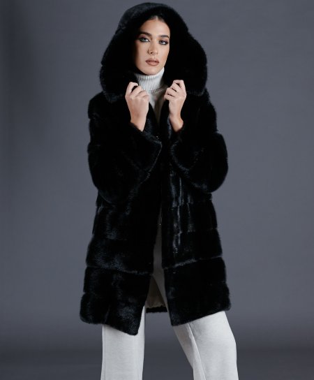Mink fur coat with hood and long sleeve • black color
